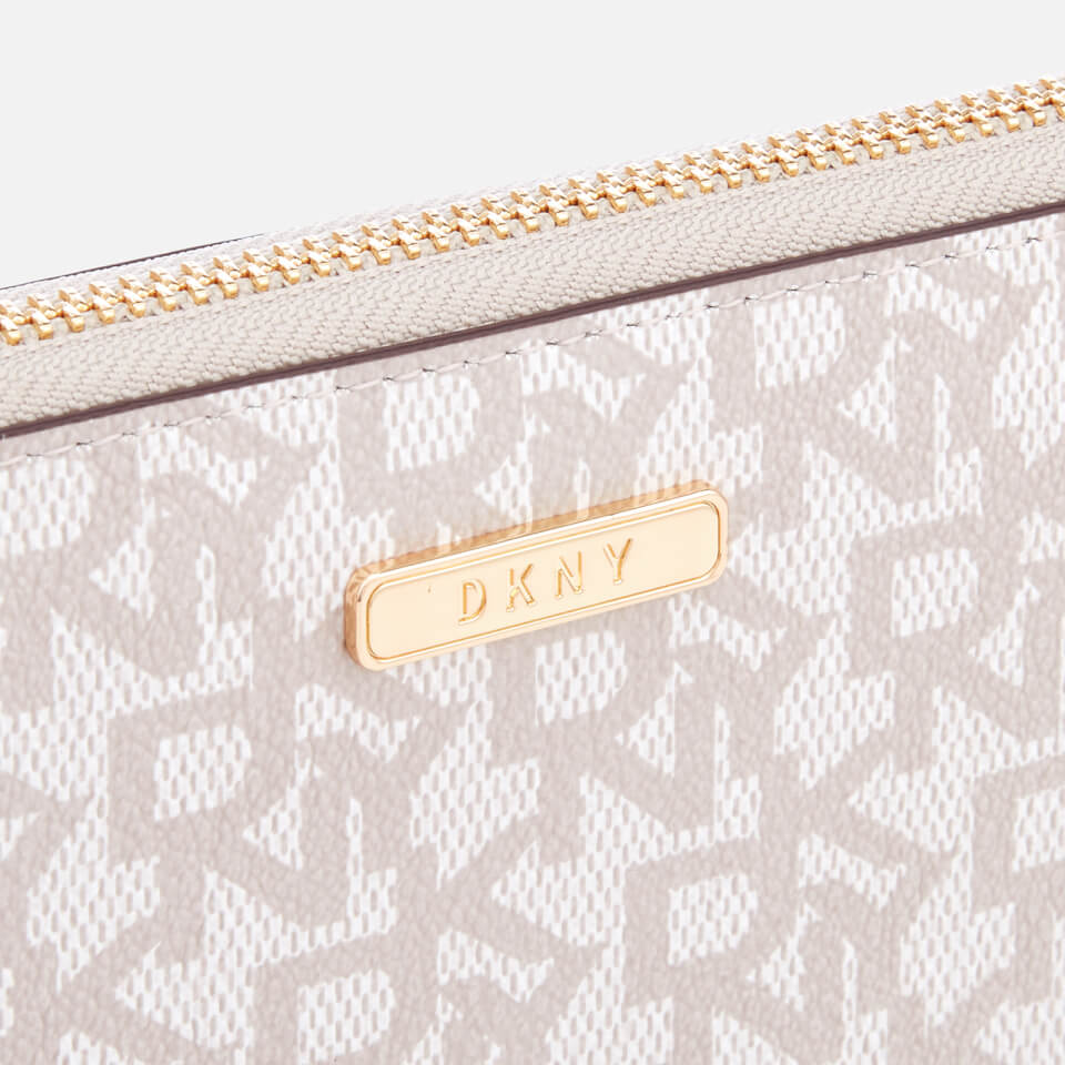 DKNY Women's Bryant Large Zip Around Purse - Hemp Logo Clay