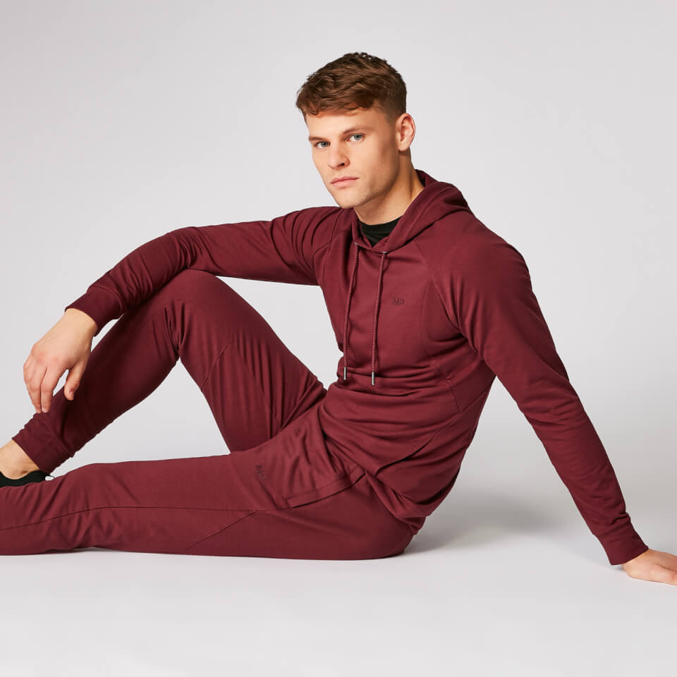 Form Pullover Hoodie - Oxblood