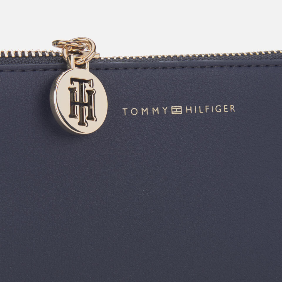Tommy Hilfiger Women's Tommy Statement Medium Cc Wallet - Corporate