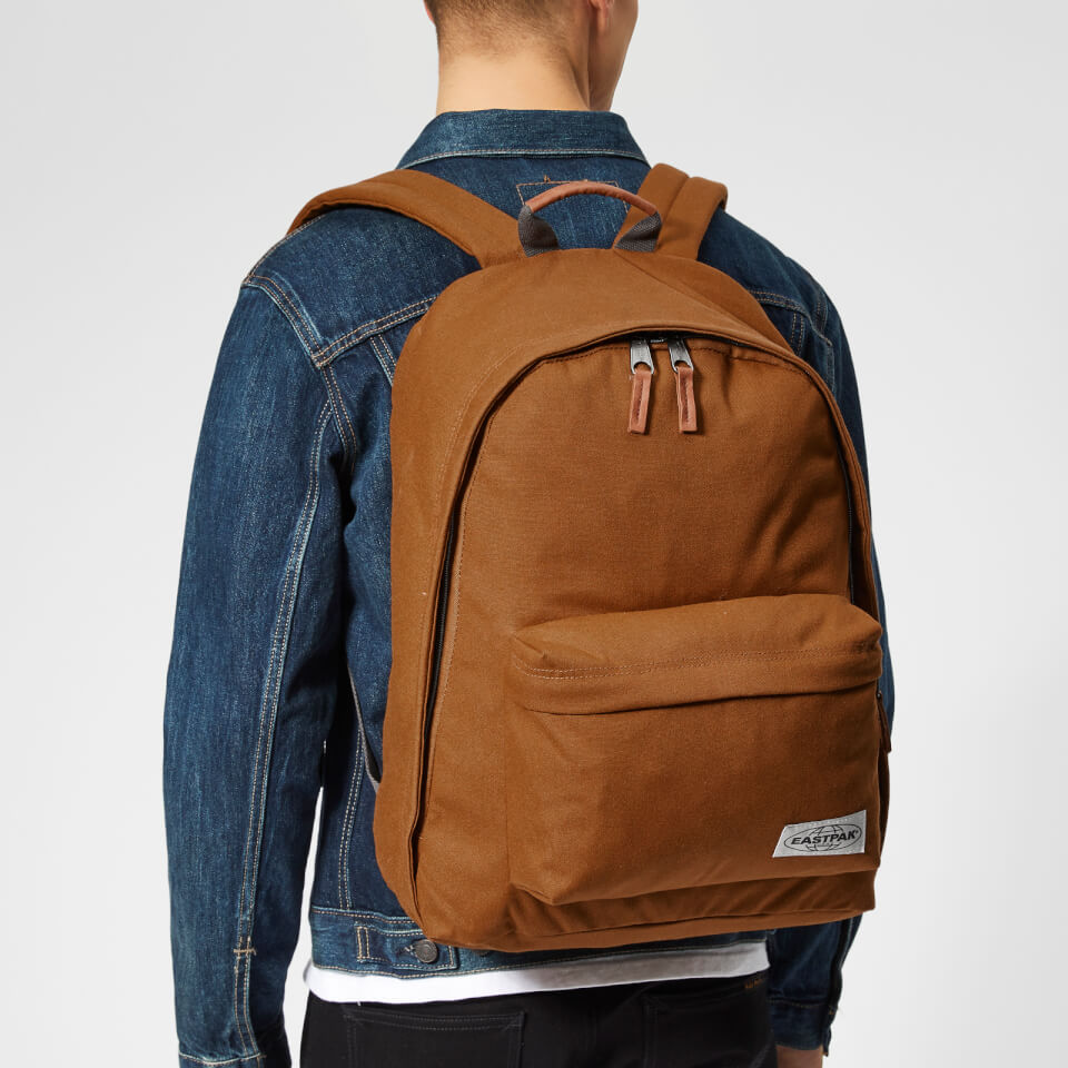 Eastpak Men's Out of Office Backpack - Opgrade Wood