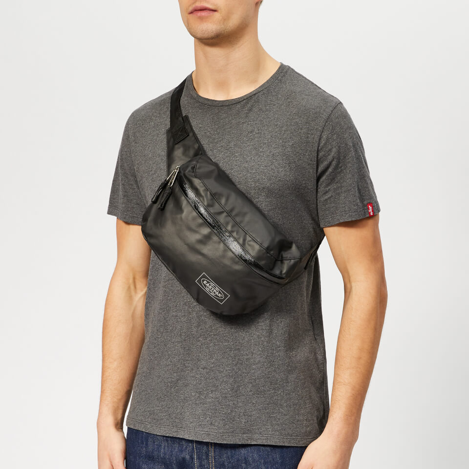 Eastpak Men's Bane Bum Bag - Topped Black