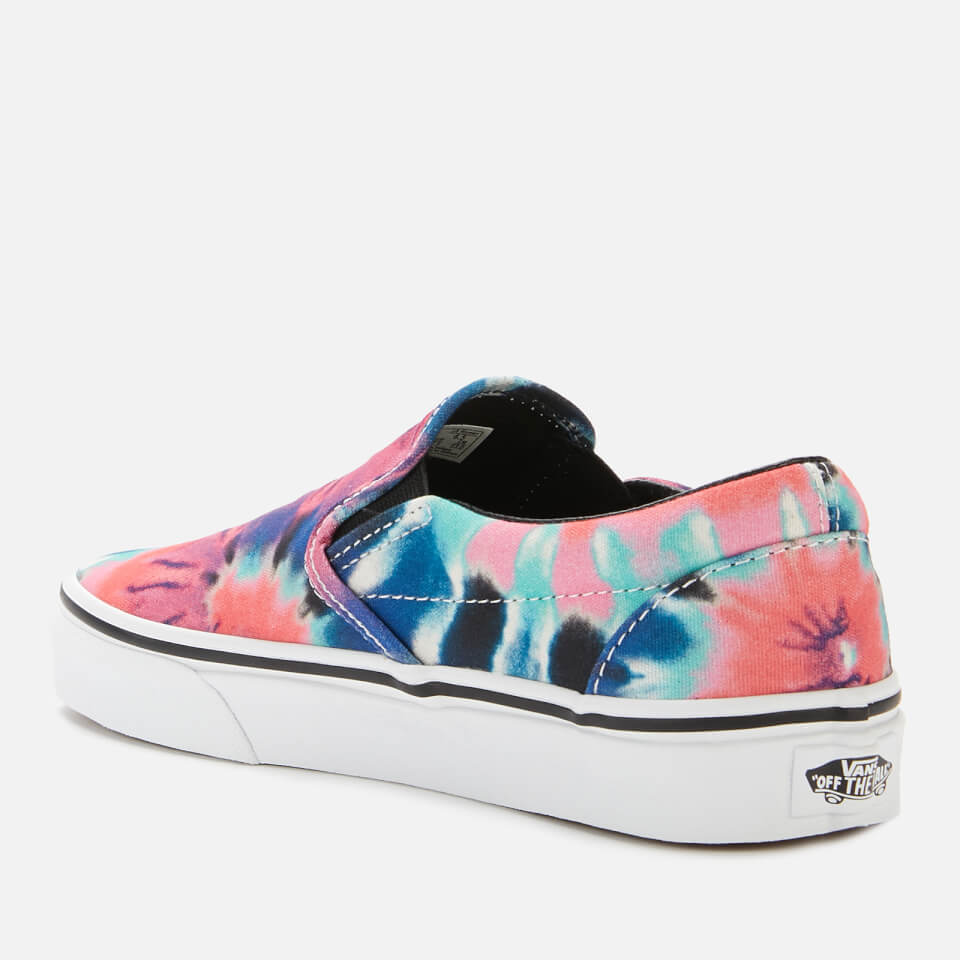 Vans classic slip on hotsell tie dye multi true white