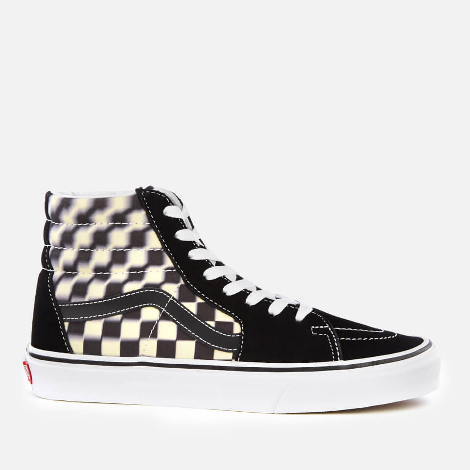 Checkered blurry vans 2025