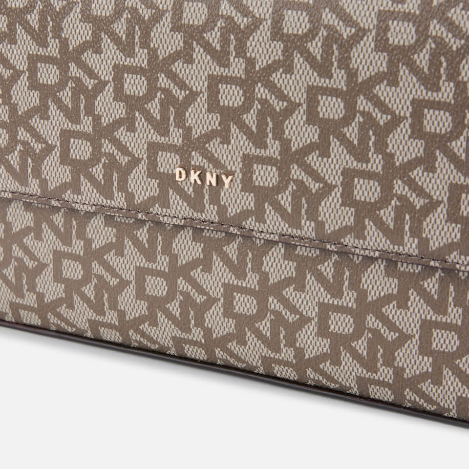 DKNY Women's Bryant Medium Flap Cross Body Bag - Blood Red