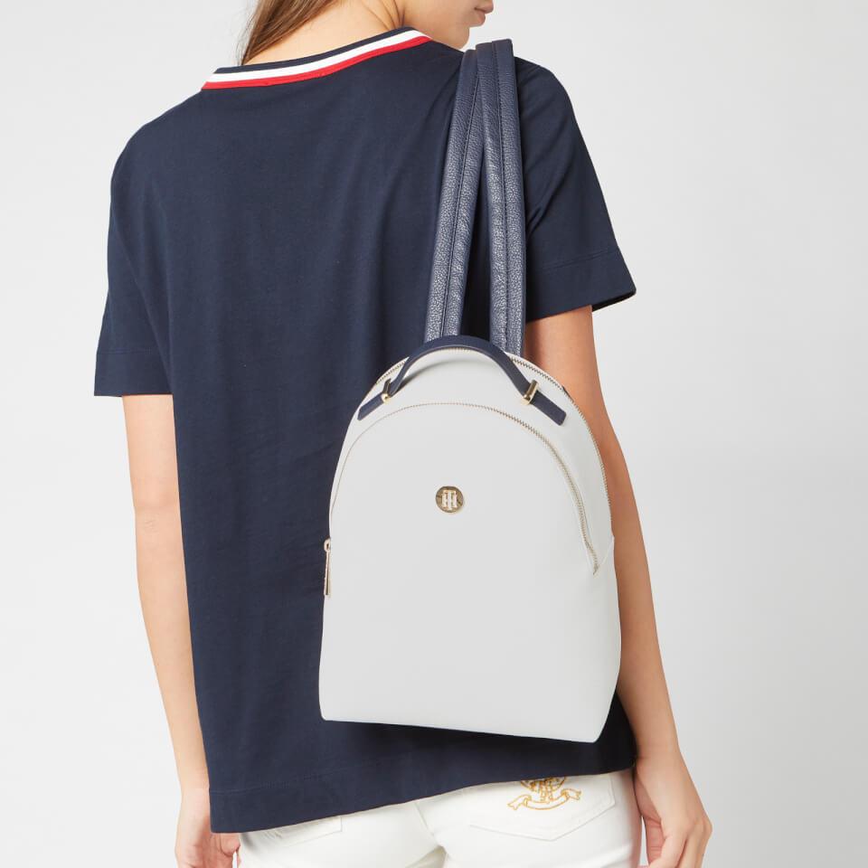 Tommy Hilfiger Women's Core Mini Backpack - Bright White