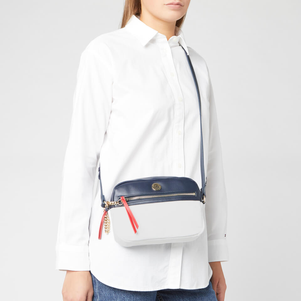 Tommy Hilfiger Women's Core Nylon Crossover Bag - Corporate
