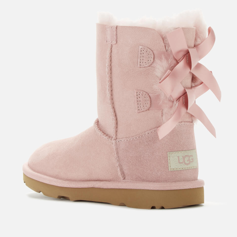 Pink uggs store with laces