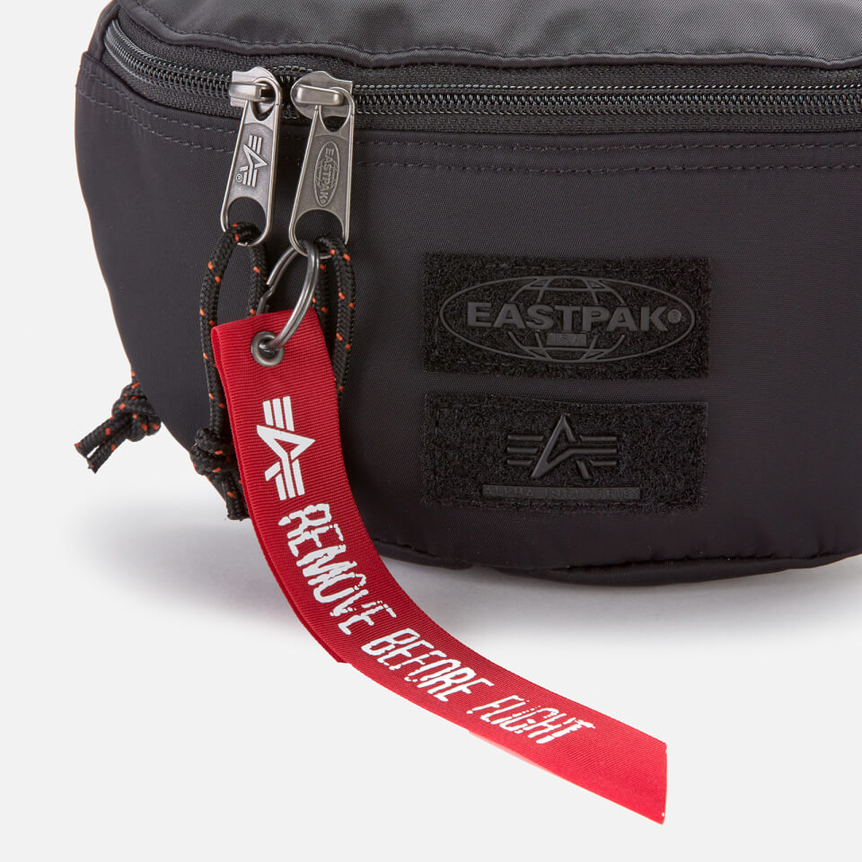 Eastpak X Alpha Industries Men's Authentic Ibtwo Alpha Industries Springer Bag - Alpha Black
