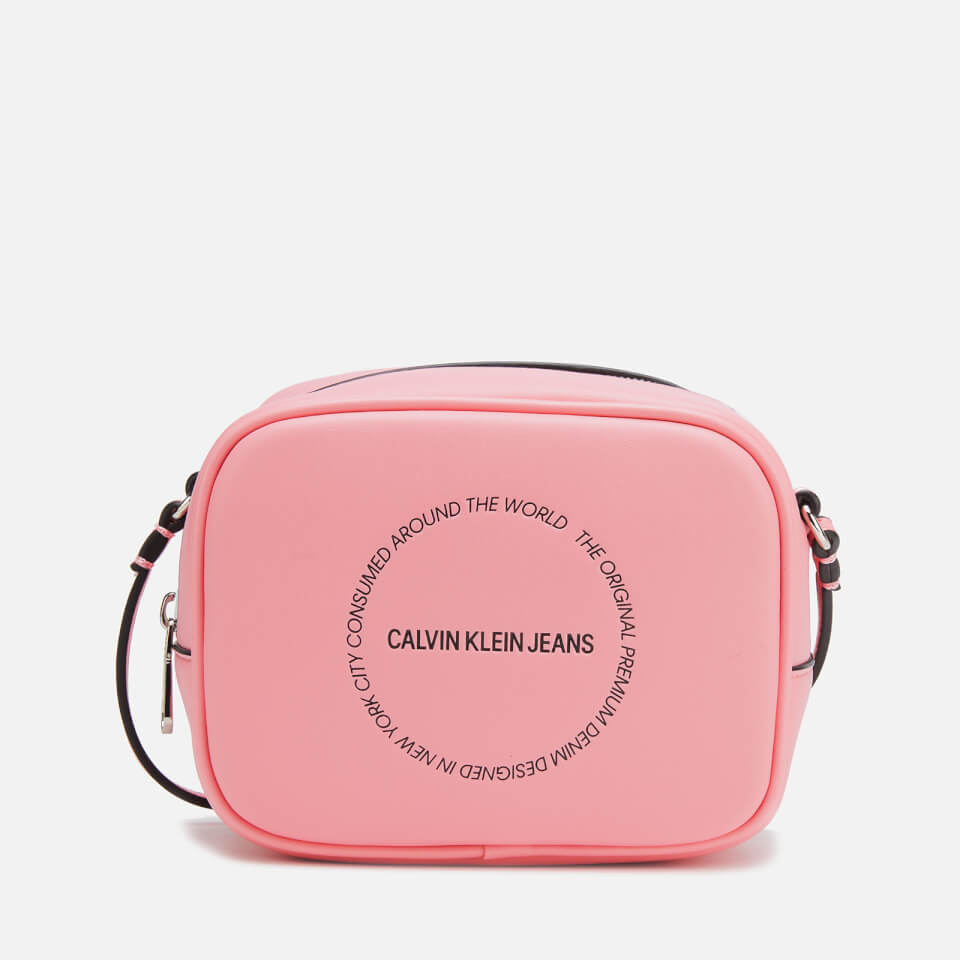 Calvin Klein Jeans Women's Sculpted Camera Bag - Pink Panther