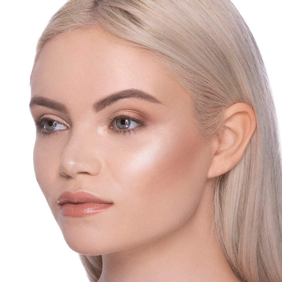 Too Faced Born This Way Turn Up the Light Skin-Centric Highlighting Palette - Fair to Light