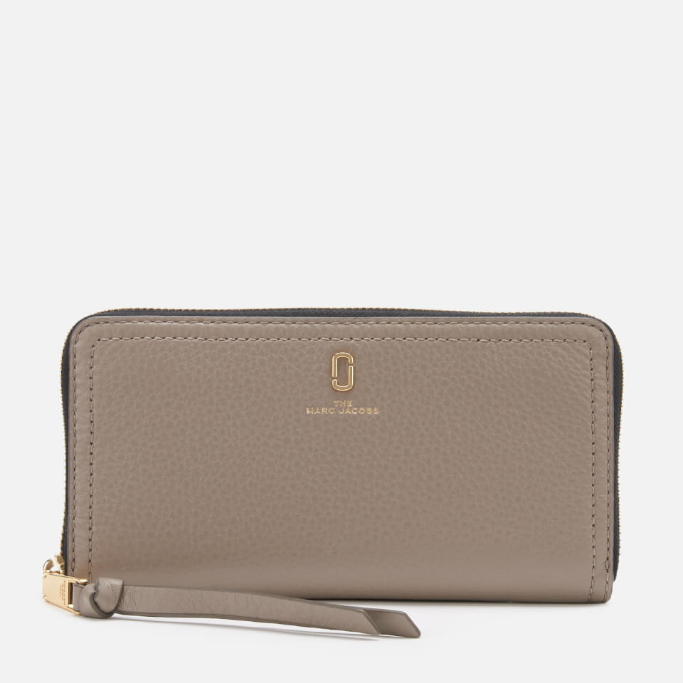 Marc Jacobs Women s Standard Continental Wallet Cement