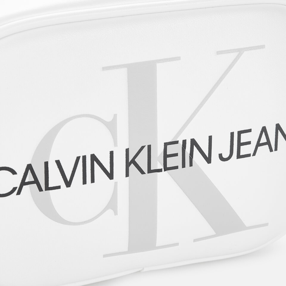 CALVIN KLEIN JEANS - Women's rigid camera bag with logo