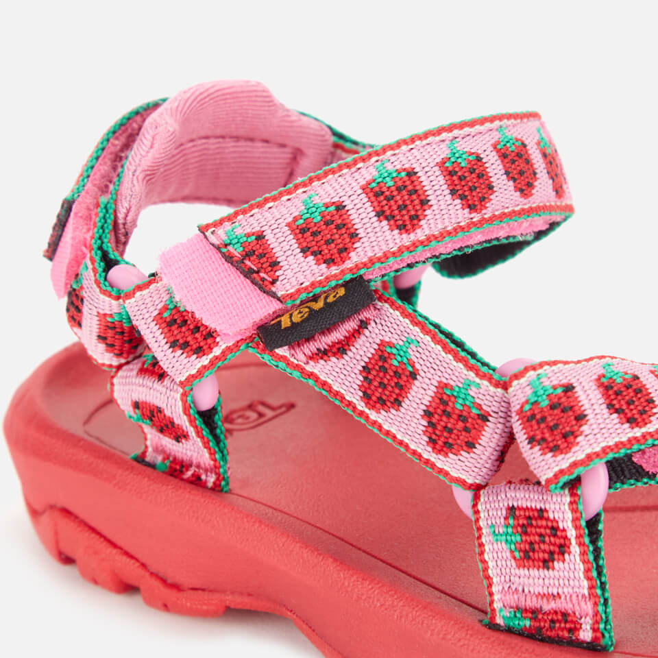 Teva shop strawberry sandals