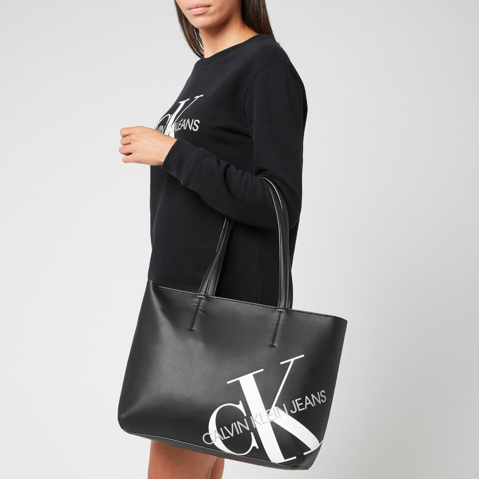 Calvin Klein Jeans Women's Logo Shopper - Black