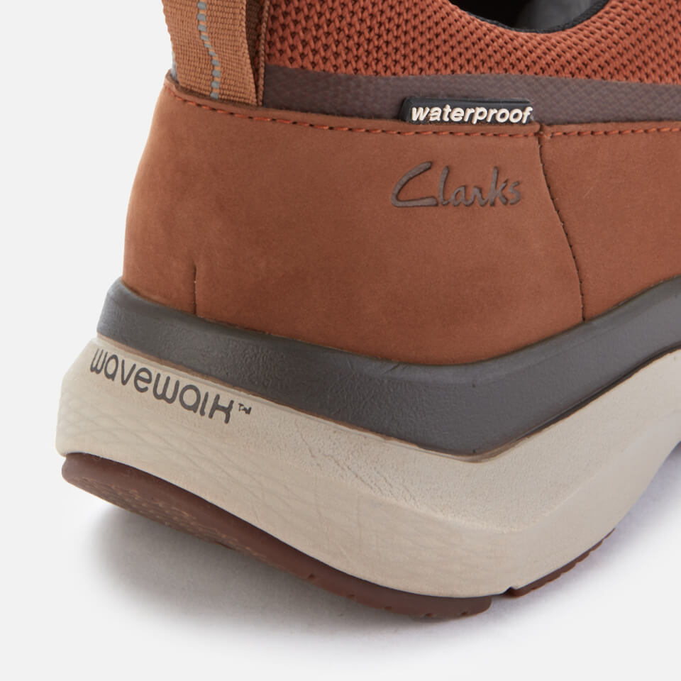 Clarks Men s Wave2.0 Vibe Nubuck Trainers Tan