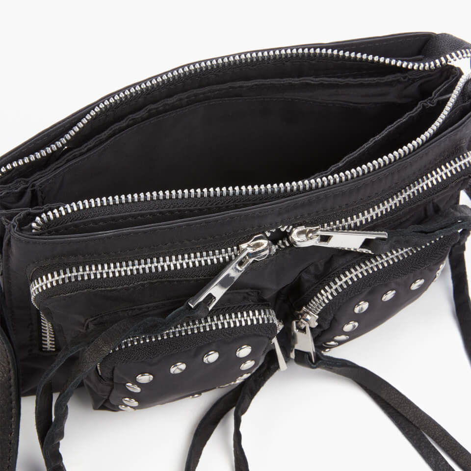 Núnoo Women's Stine Sport Bag - Black