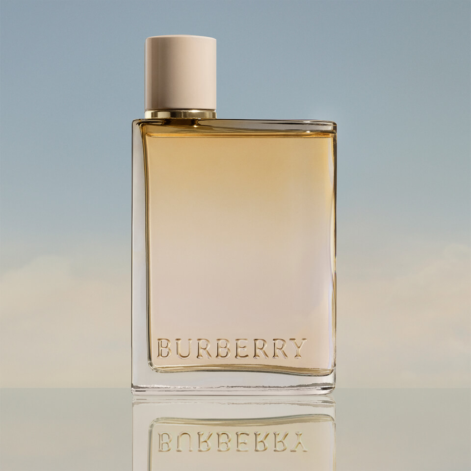 香水(ユニセックス) Burberry Her London Dream 50mL 0CBE8523-D930-44DA-83ED-