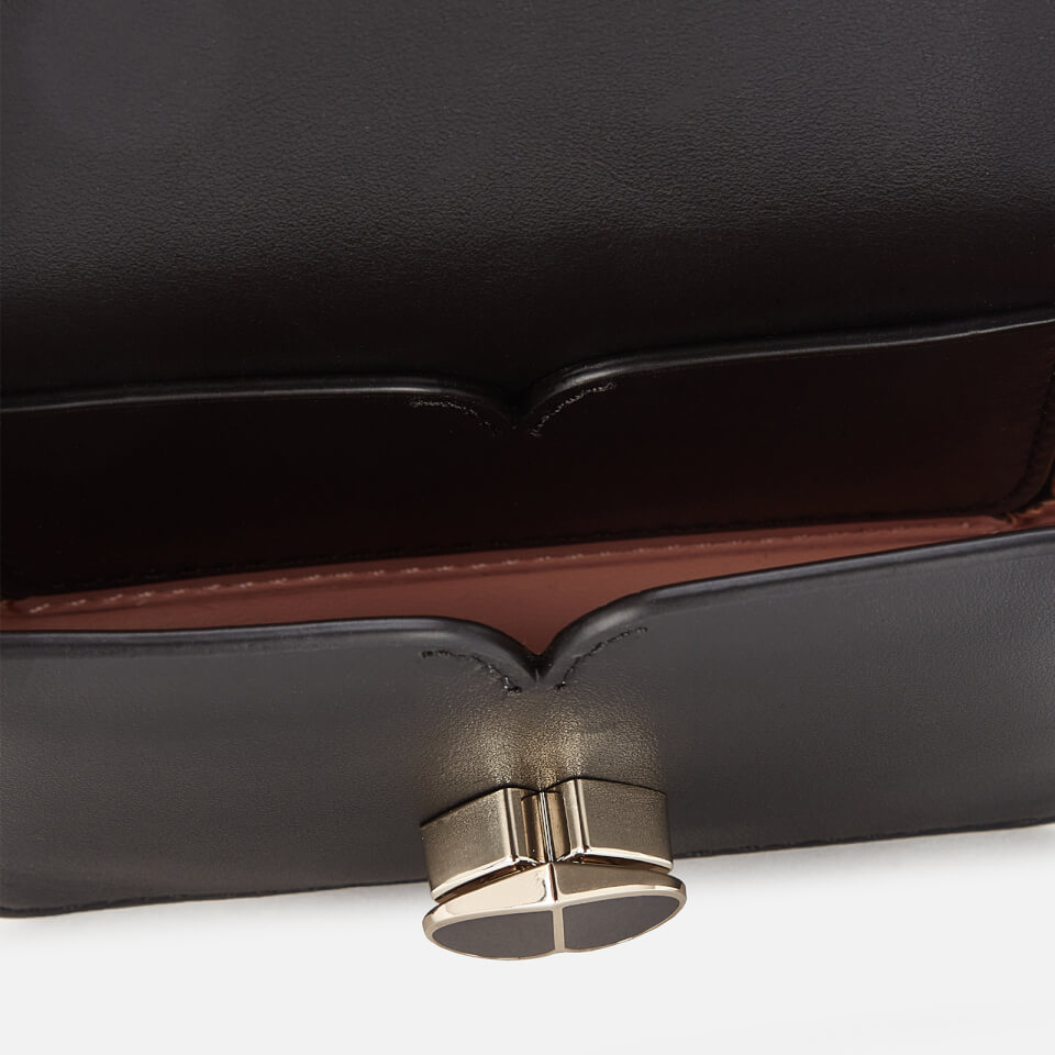 Kate spade nicola hotsell twistlock micro crossbody