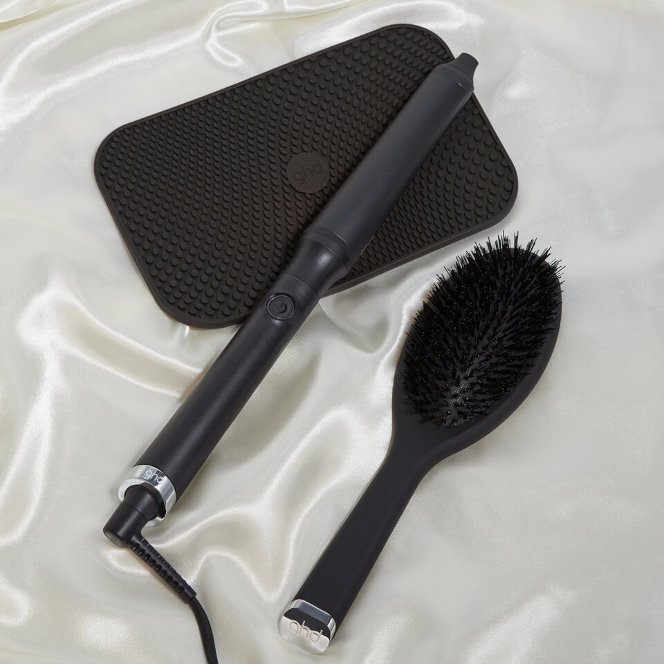 ghd Creative Curl Wand and Oval Dressing Brush Gift Set