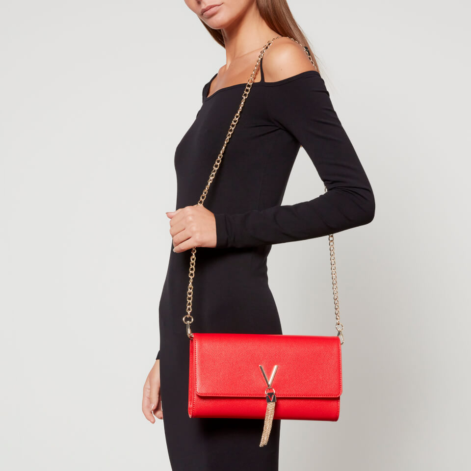 vaak Springplank Golf Valentino Women's Divina Large Shoulder Bag - Red
