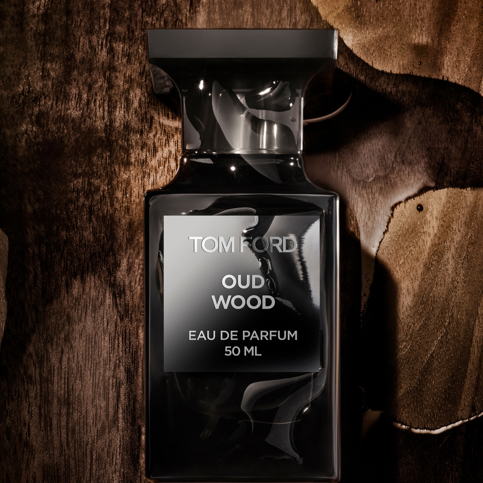 TOM FORD Oud Wood Eau de Parfum 50ml LOOKFANTASTIC