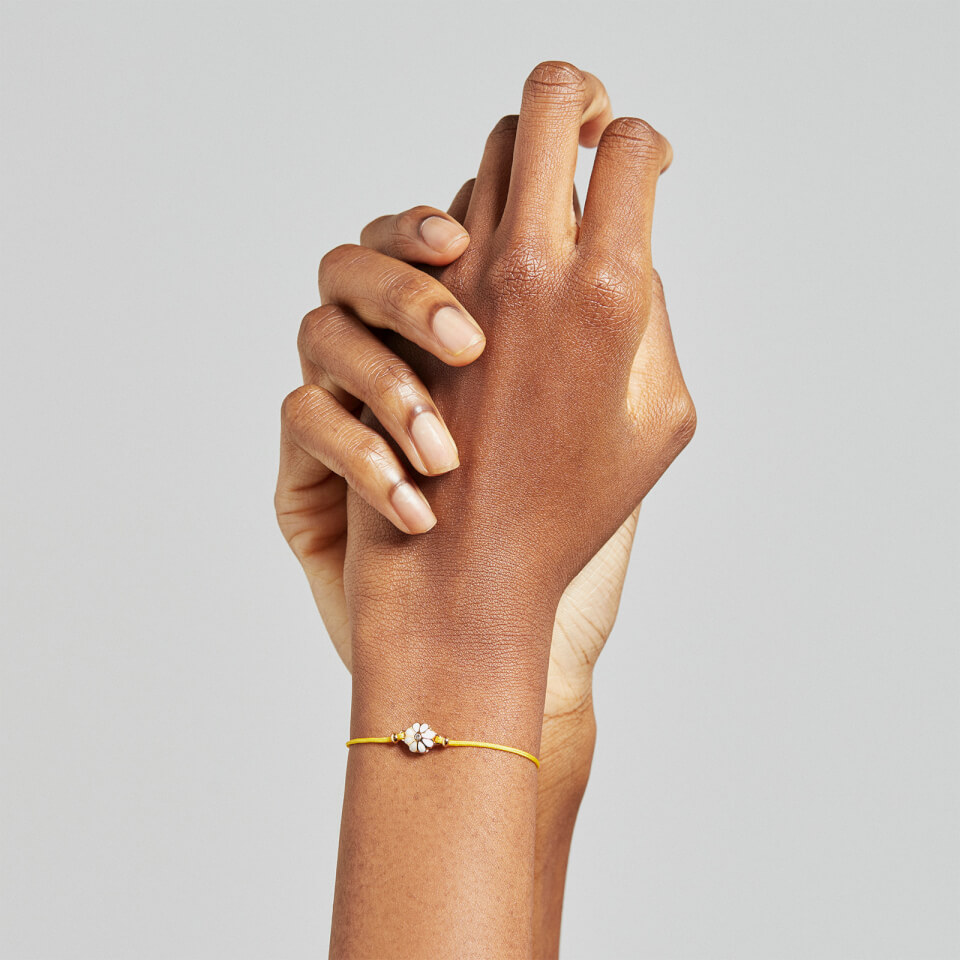 Ted Baker Women's Darsay: Daisy Friendship Bracelet - Gold/Whiite