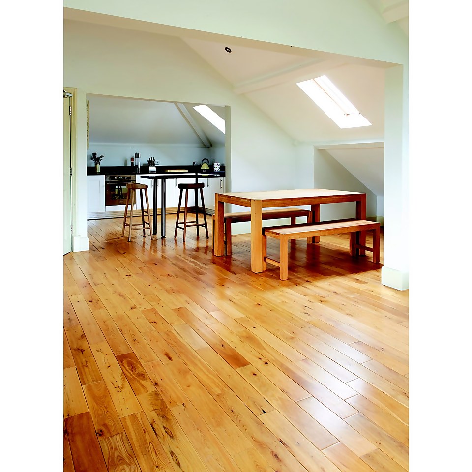 Ronseal Diamond Hard Floor Varnish Antique Pine - 2.5L