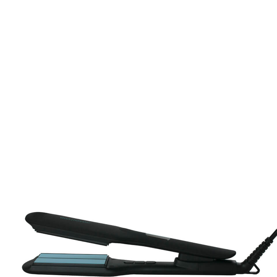 Bio ionic store straightener one pass