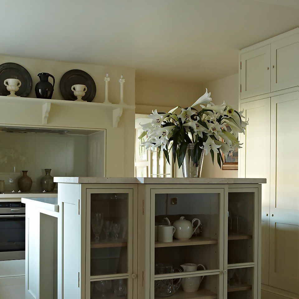 Farrow & Ball Modern Emulsion Paint OffWhite No.3 2.5L Homebase