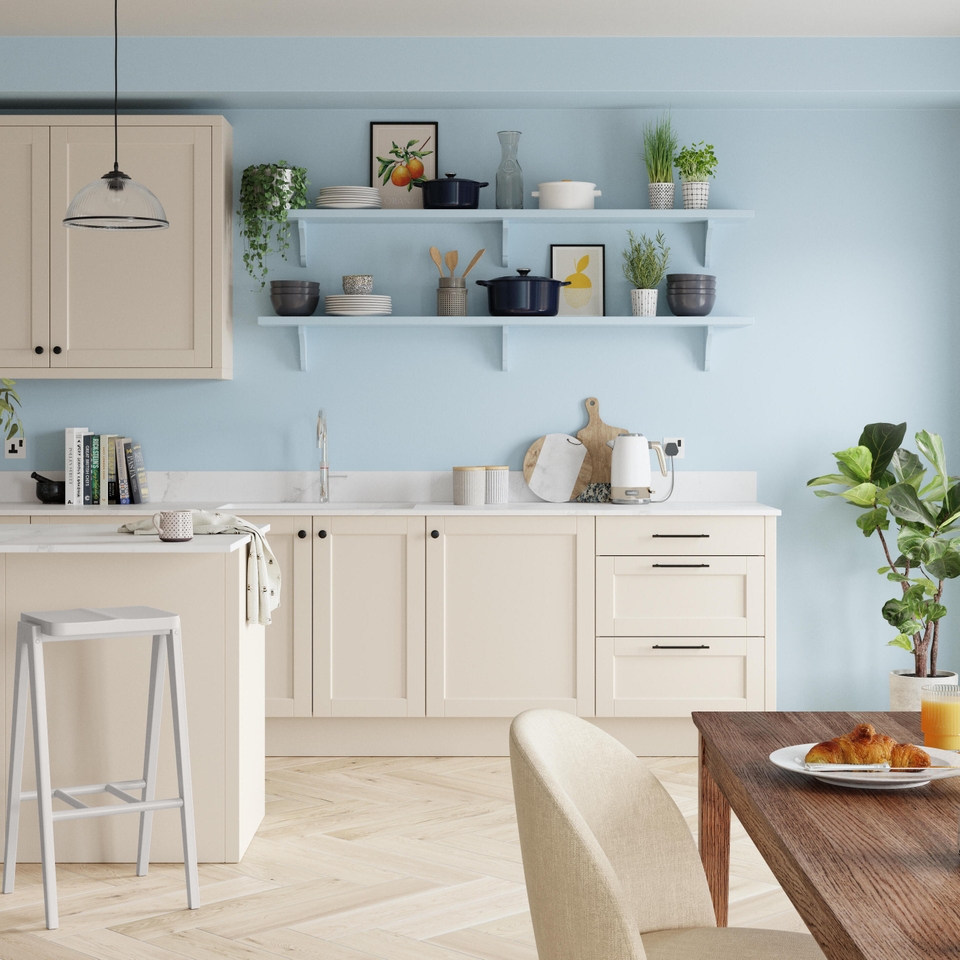 Dulux Matt Emulsion Paint Mineral Mist 2.5L Homebase