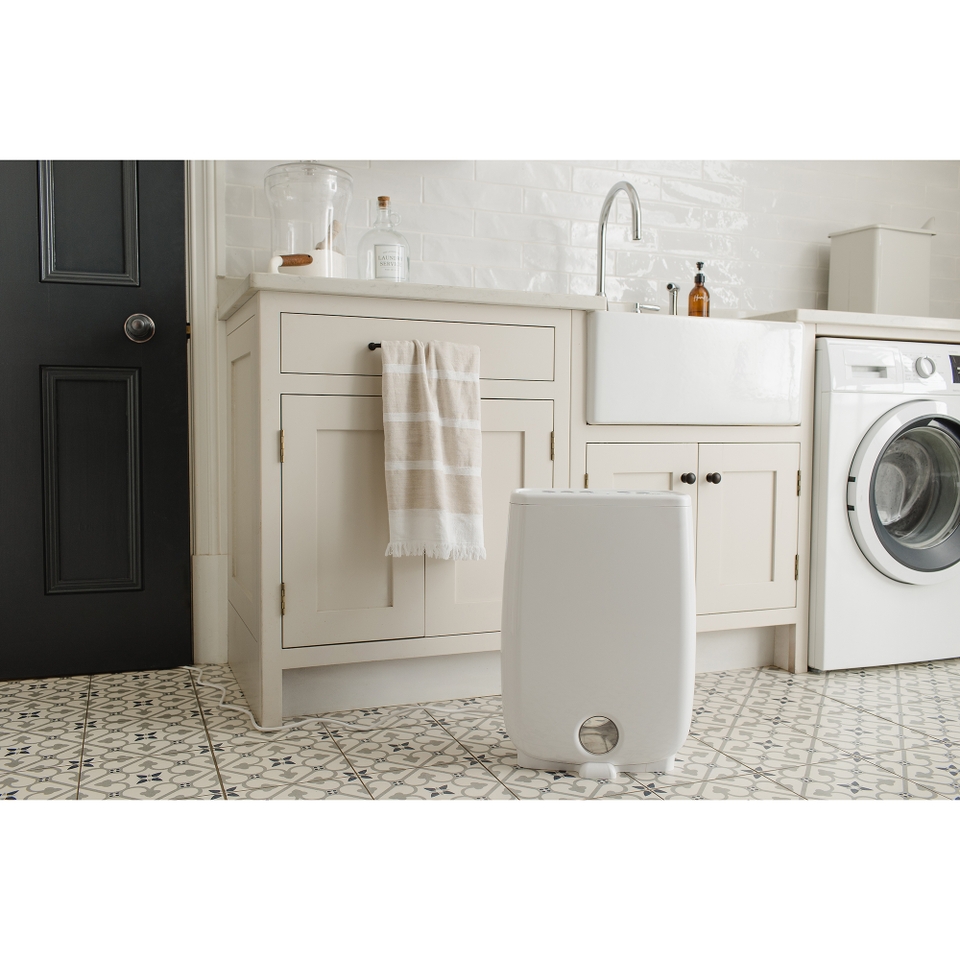 Meaco DD8L Desiccant Dehumidifier Homebase