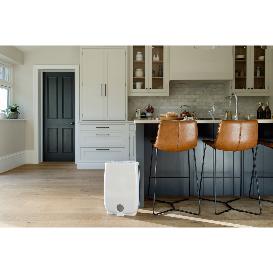 Meaco DD8L Desiccant Dehumidifier Homebase