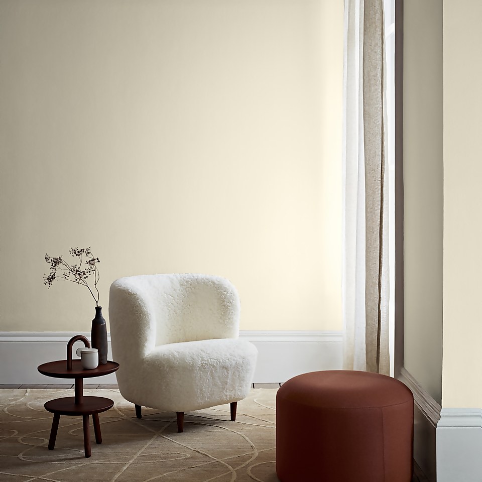 Crown Walls & Ceilings Matt Emulsion Paint Soft Linen - Tester 40ml