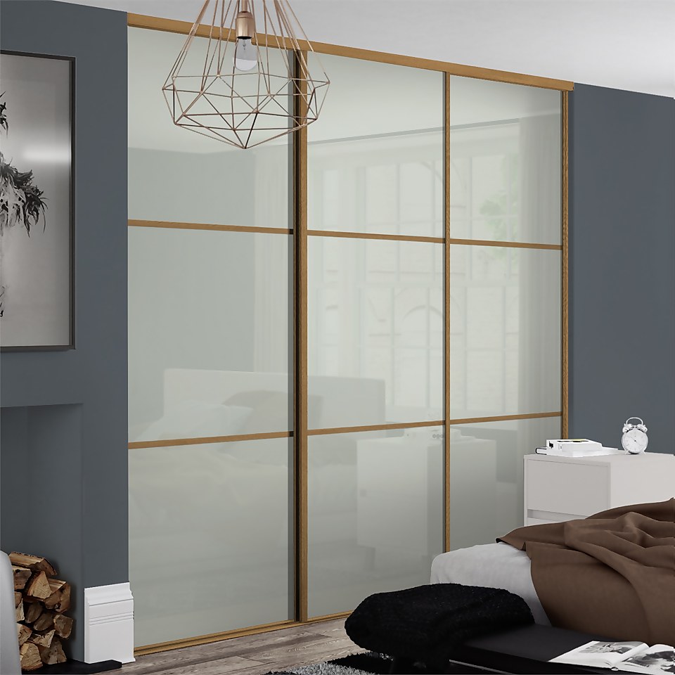 Linear Sliding Wardrobe Door 3 Panel Arctic White Glass with Oak Frame (W)914mm