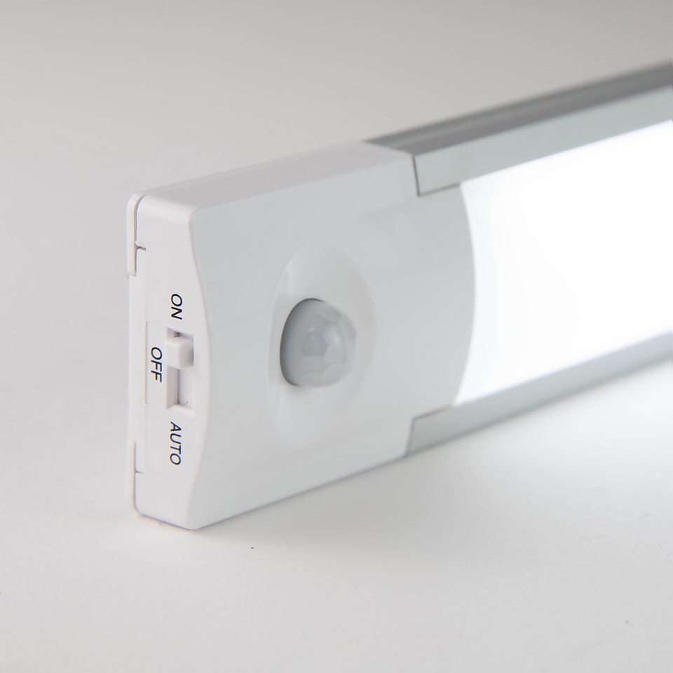 Arlec Lithium PIR LED Light Bar 28cm