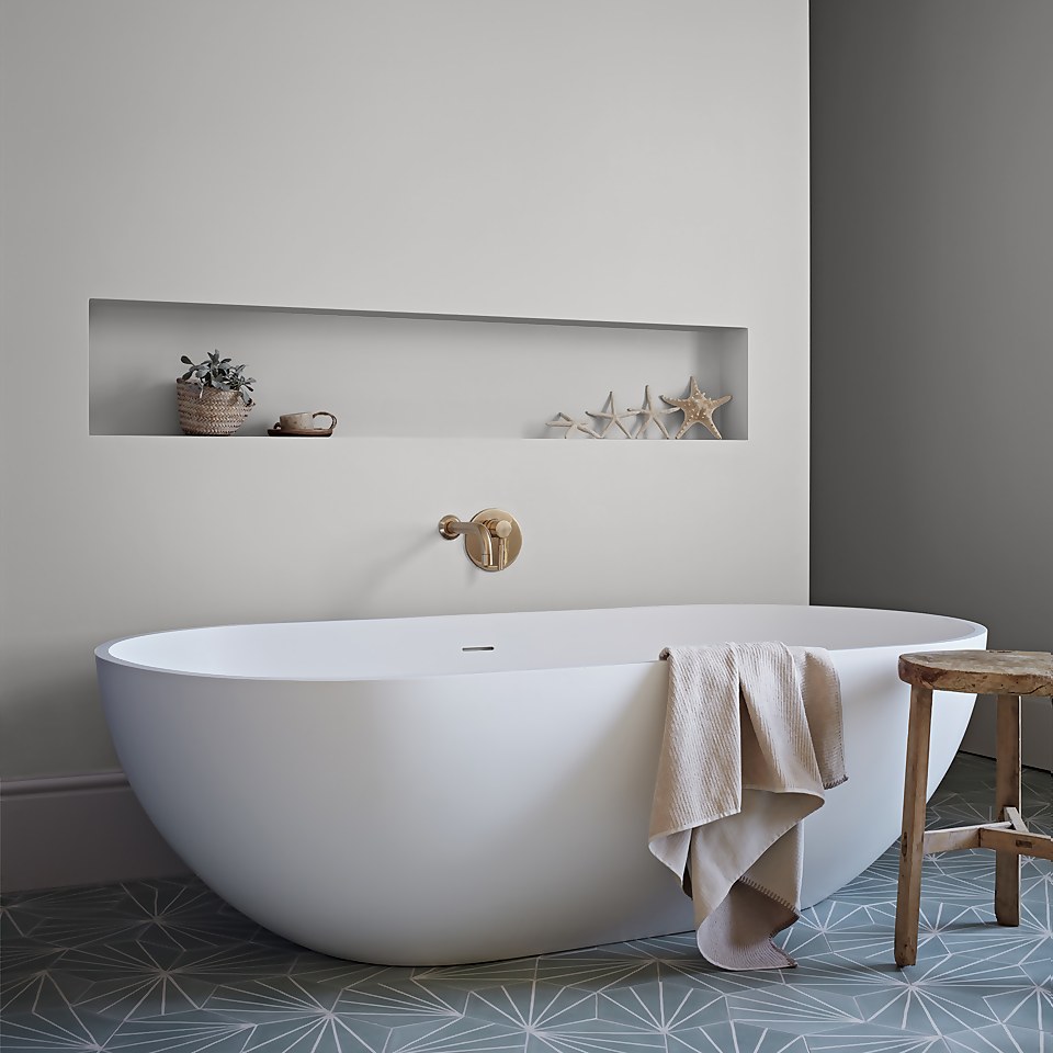 Crown Breatheasy Bathroom Mid Sheen Paint Linen Cupboard - Tester 40ml