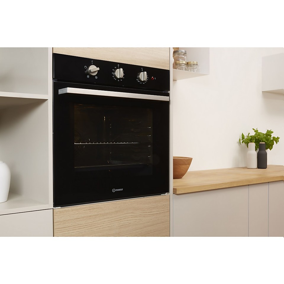 Indesit Aria IFW 6330 BL Built-in Electric Oven - Black