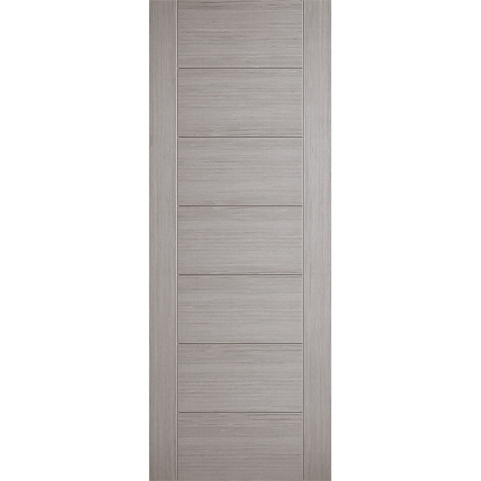 Hampshire Internal Prefinished Light Grey 7 Panel Door - 686 x 1981mm