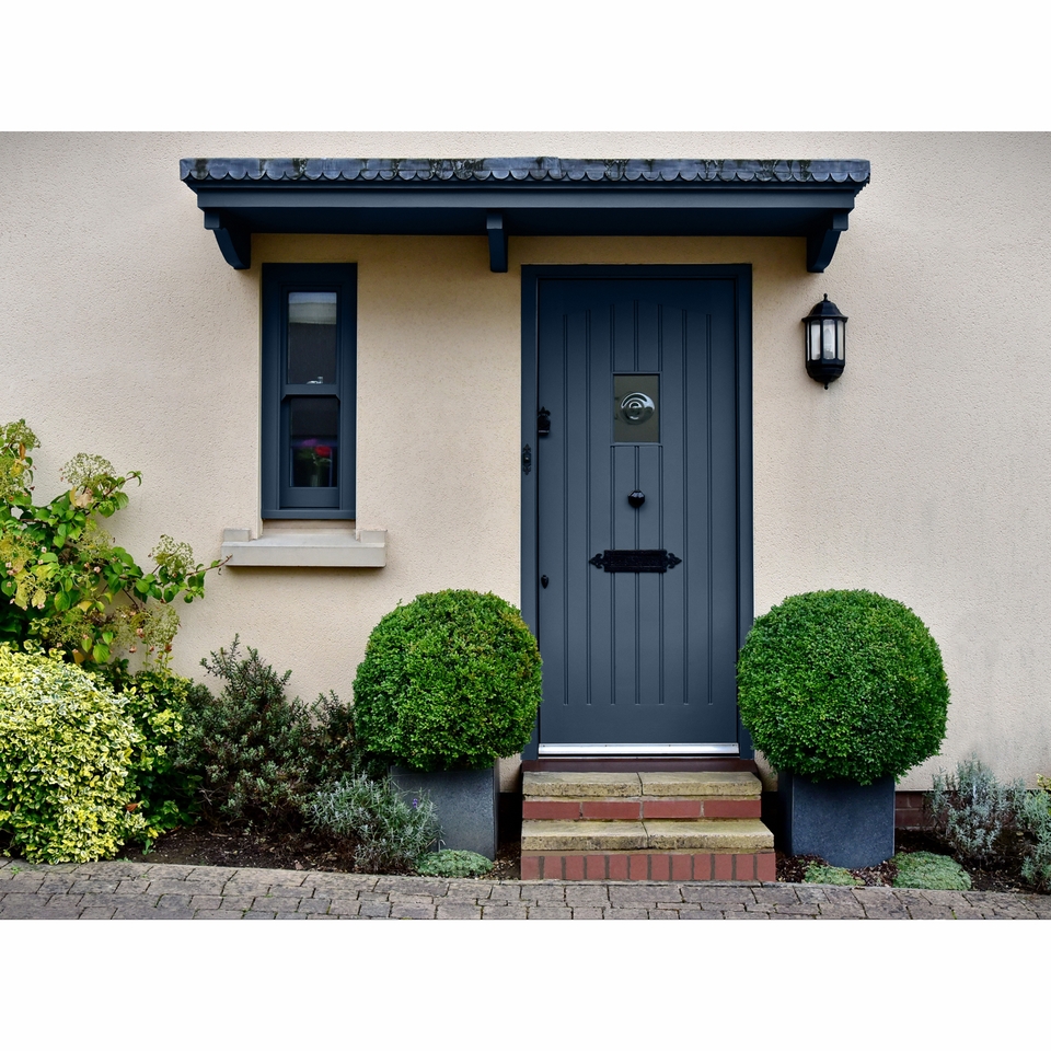 Homebase Exterior Gloss Paint - Oxford Blue 750ml