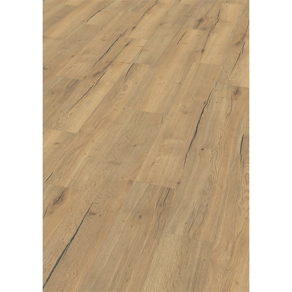 EGGER HOME Natural Creston Oak 8mm Aqua+ Laminate Flooring - 1.99 sqm Pack