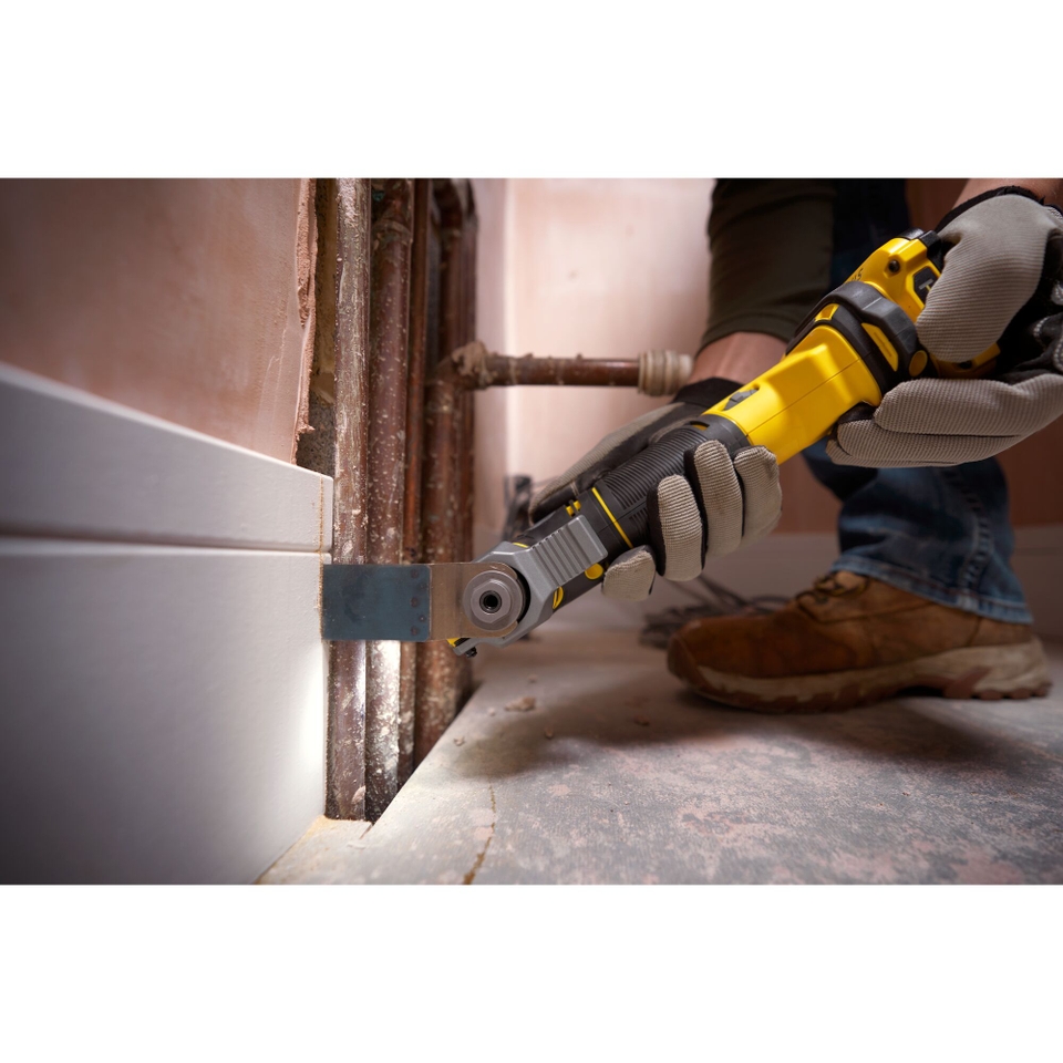 STANLEY FATMAX V20 18V Cordless Multi Purpose Tool with Kit Box SFMCE500D1K GB