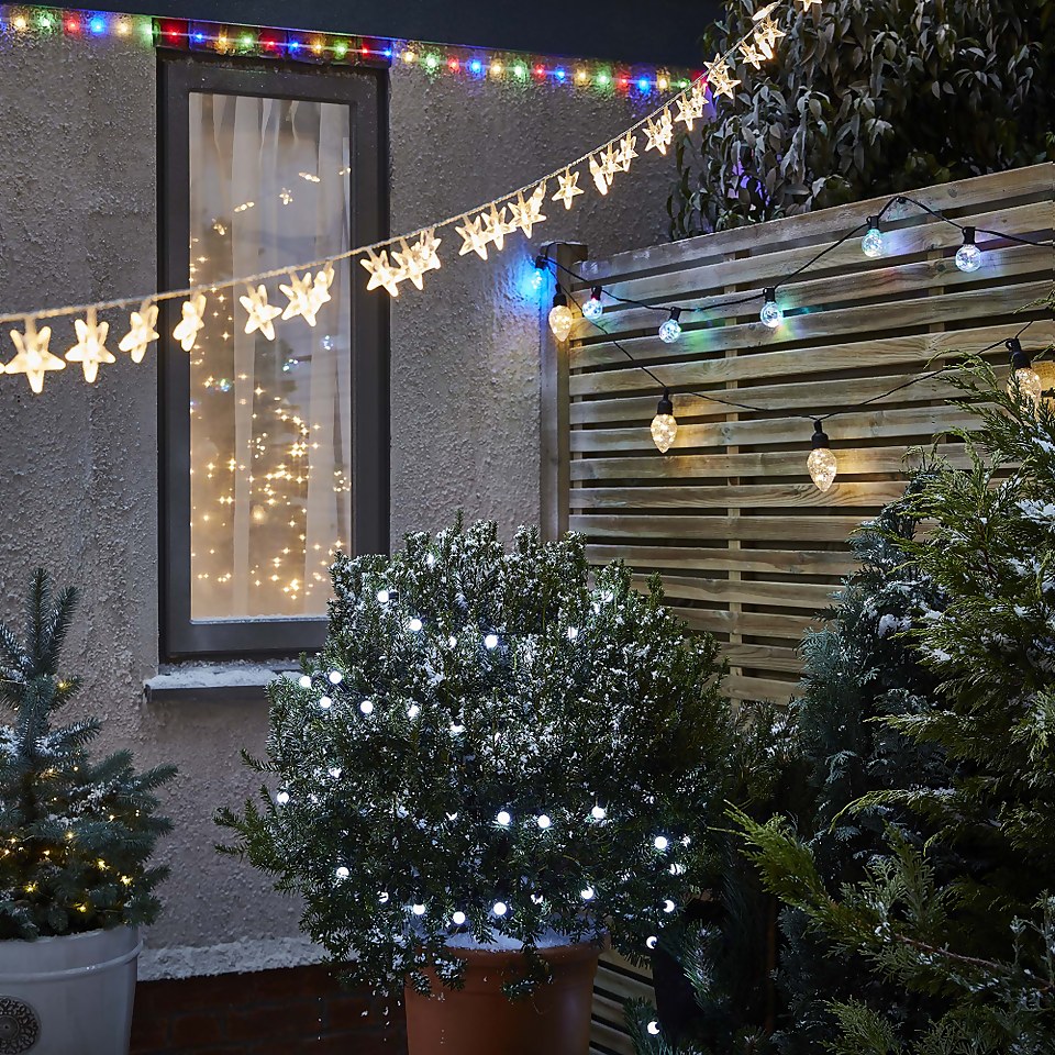 100 Star Outdoor Christmas String Lights - Warm White