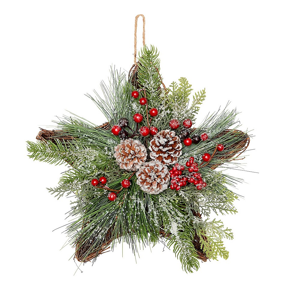 Natural Rattan Star Pinecone & Berries Christmas Wreath - 35cm