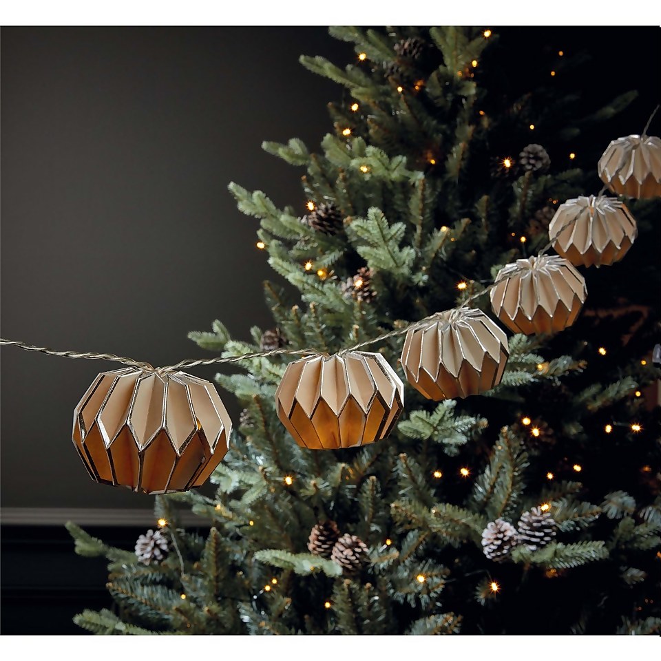 10 Paper Lantern String Lights (Battery Operated)
