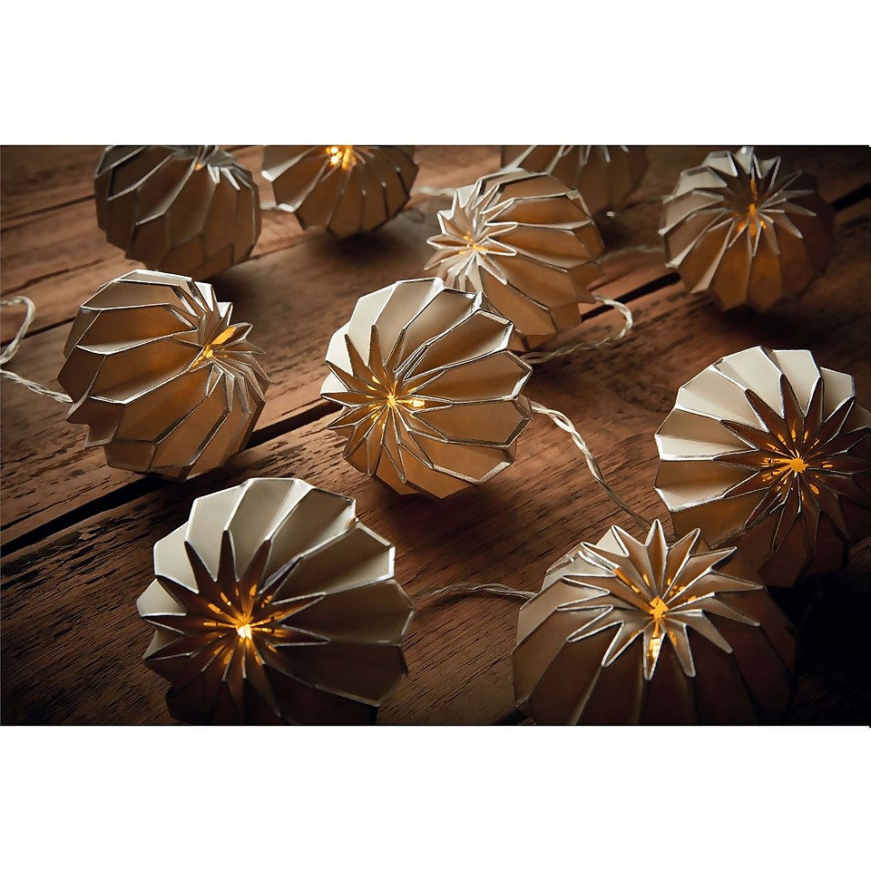 10 Paper Lantern String Lights (Battery Operated)