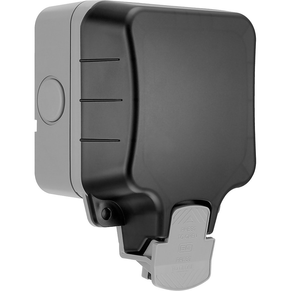 BG 13 Amp 1 Gang Unswitched Weatherproof Socket IP66 Rated Grey/Black