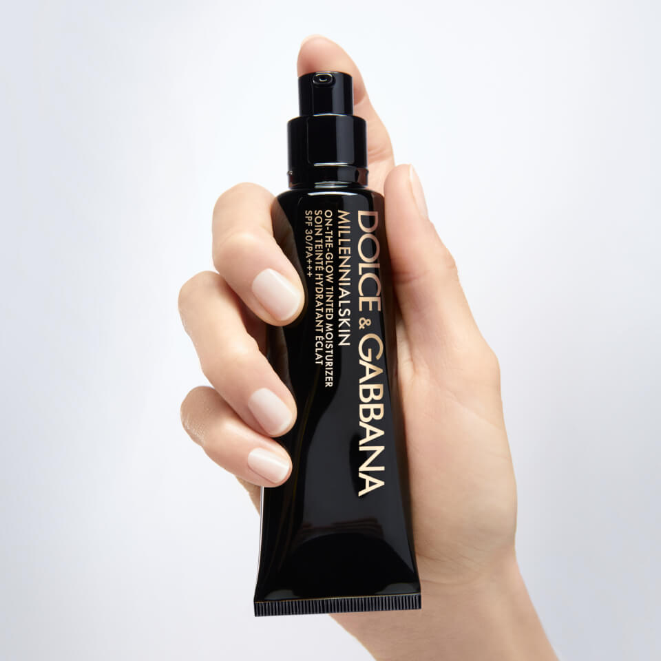 Dolce and gabbana millennial skin swatches clearance