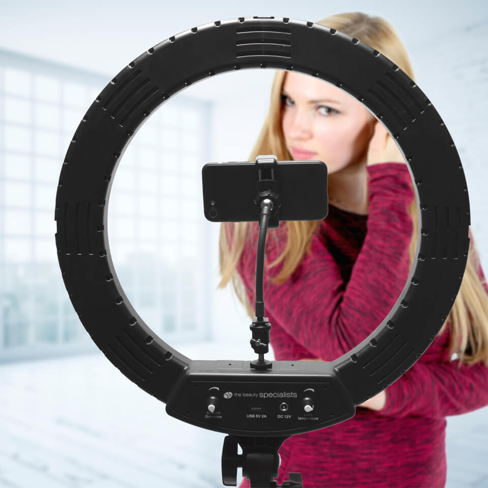 Rio Professional Makeup and Vlogging 18 Inch Dimmable LED Ring Light