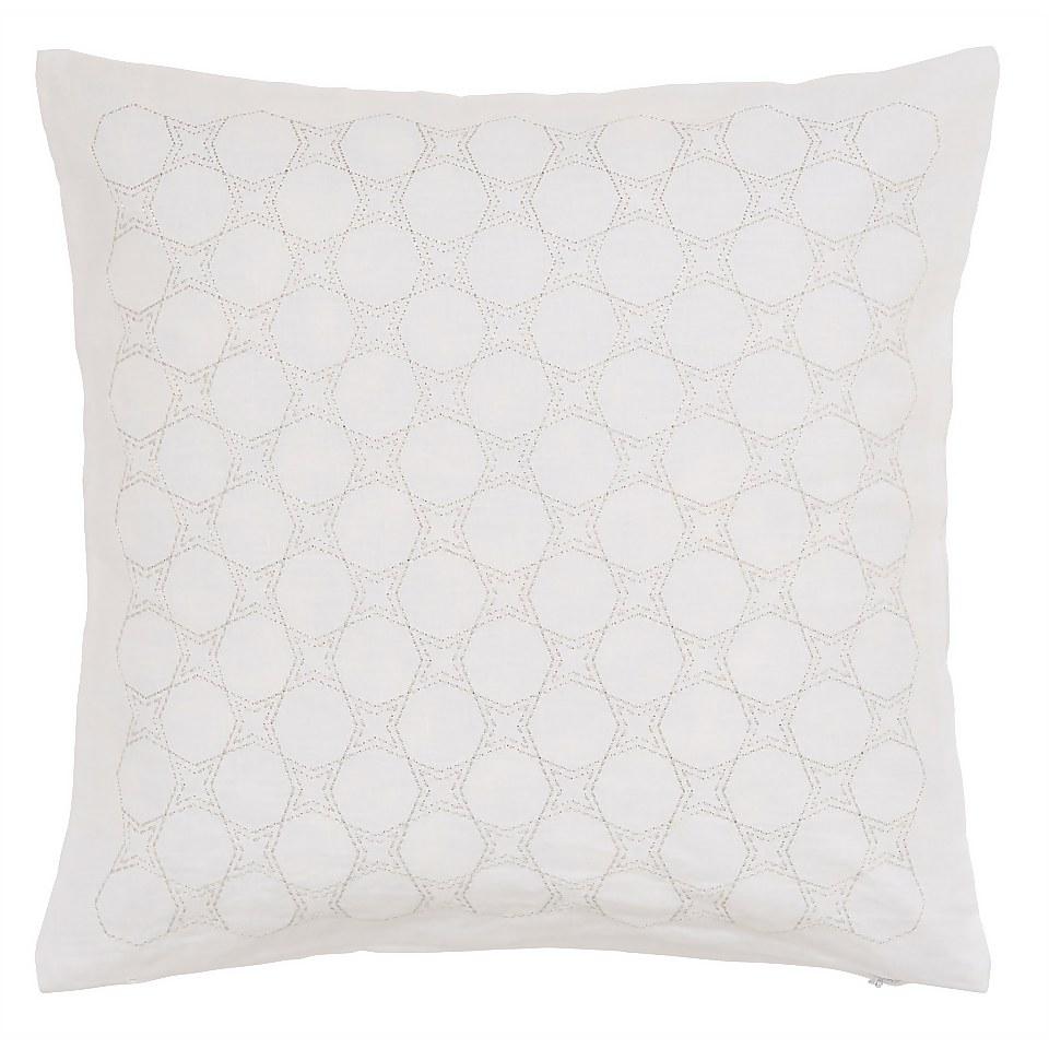 Skye Cushions White 40X40cm