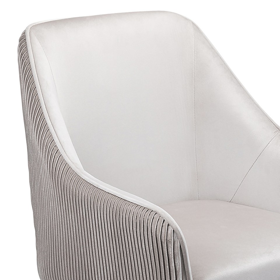 Pia Pleat Swivel Chair - Silver